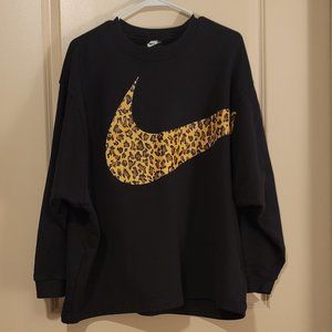 Nike sweatshirt